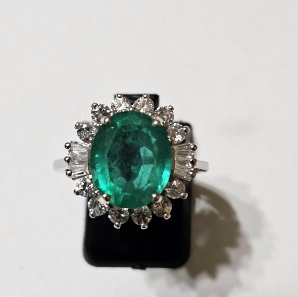 Genuine Emeraldine Quartz & White Zircon Ring Platinum over 925!! ✨️ Siz… - Picture 4 of 12